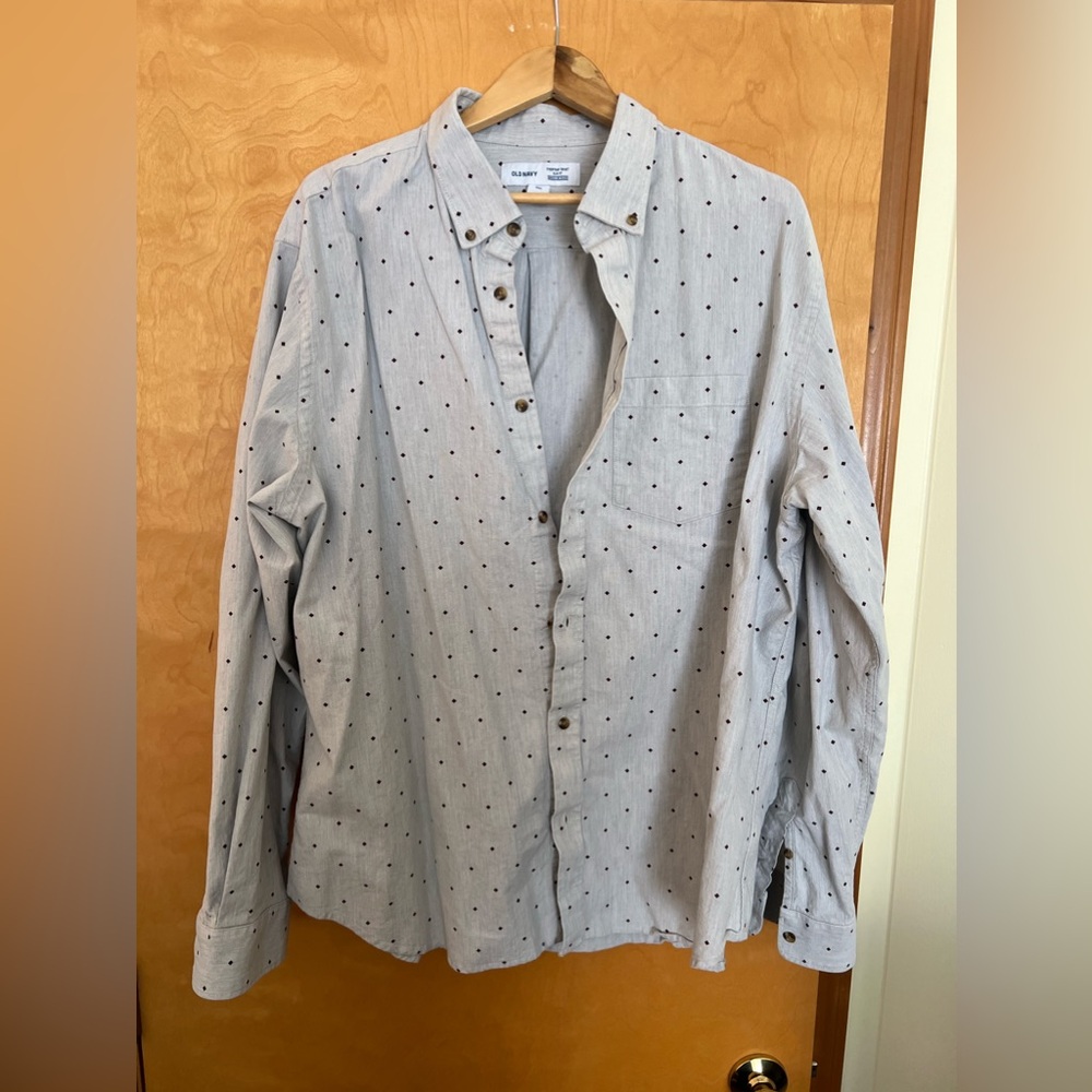 Grey and maroon Button Up XXL tall